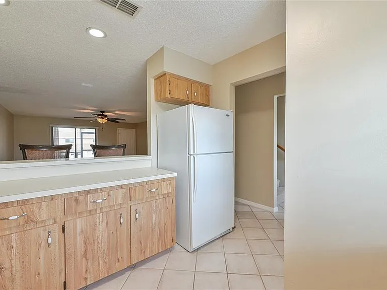 11001 SE Sunset Harbor Rd #H52 — Photo 23