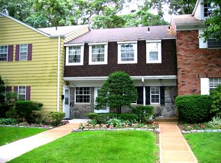 1065 Village Dr, Hauppauge, NY 11788