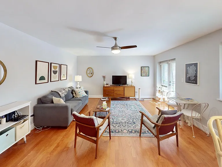 227 N Dotger Ave #E15 — Photo 16