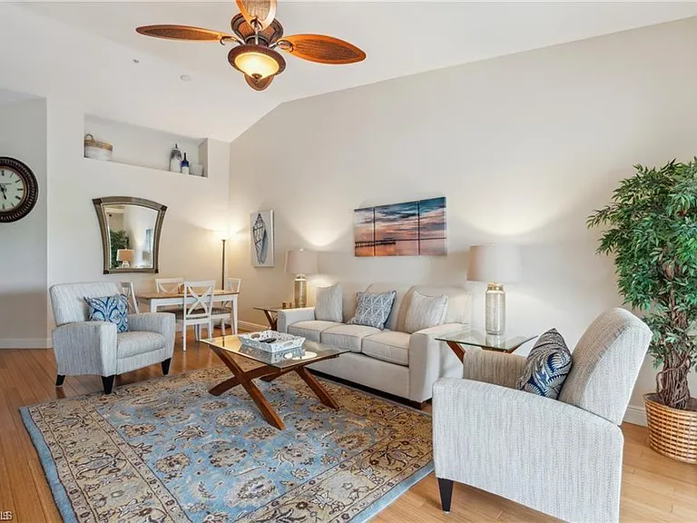 2920 Cypress Trace Cir #204 — Photo 5