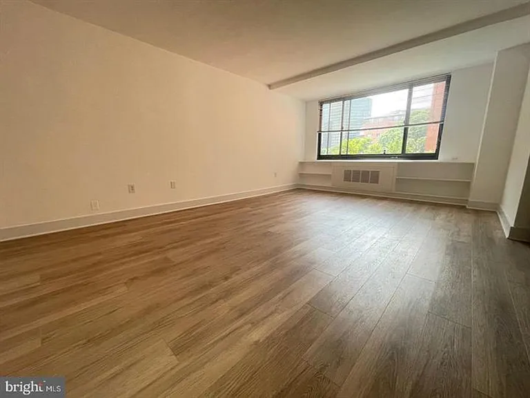 1021 Arlington Blvd #748E — Photo 5