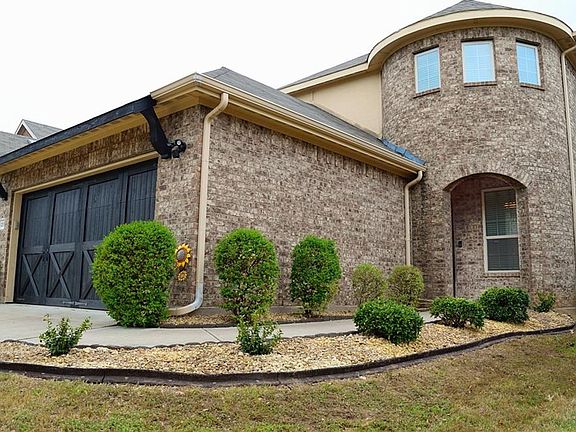 3rd image of 12037 Walden Wood Dr