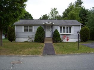 10 Mountain Ash Dr, Kingston, MA 02364