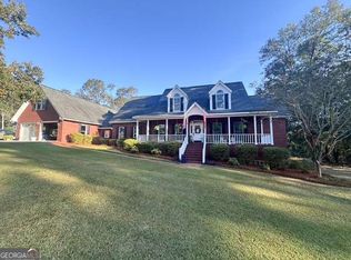 328 W Lincoln Ave, Lyons, GA 30436