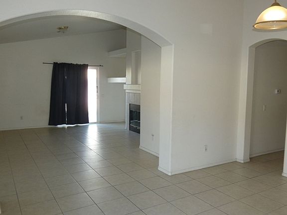 2nd image of 2308 Teelynn Ave