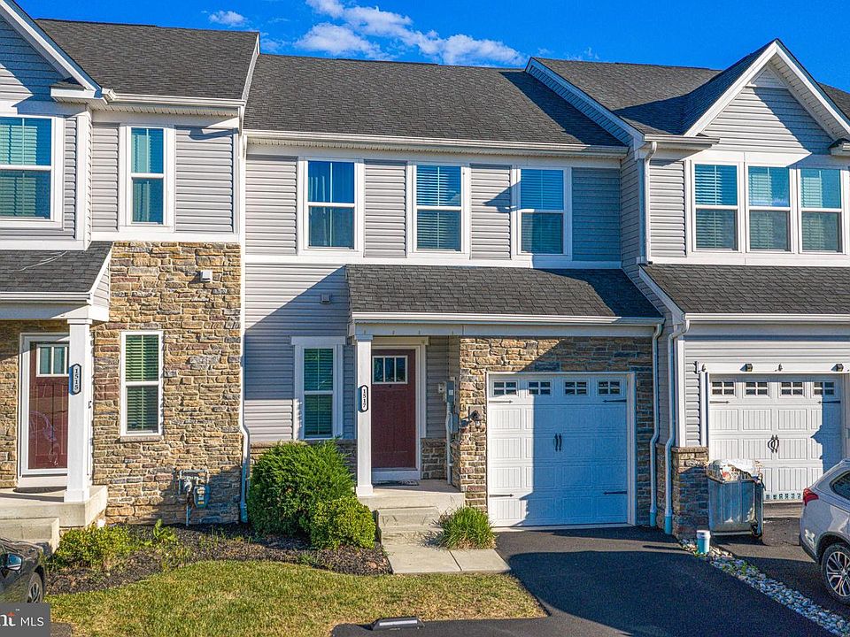 1st image of 1517 Emily Ct
