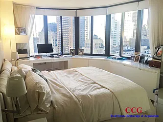 Rented by CCG Real Estate Brokerage