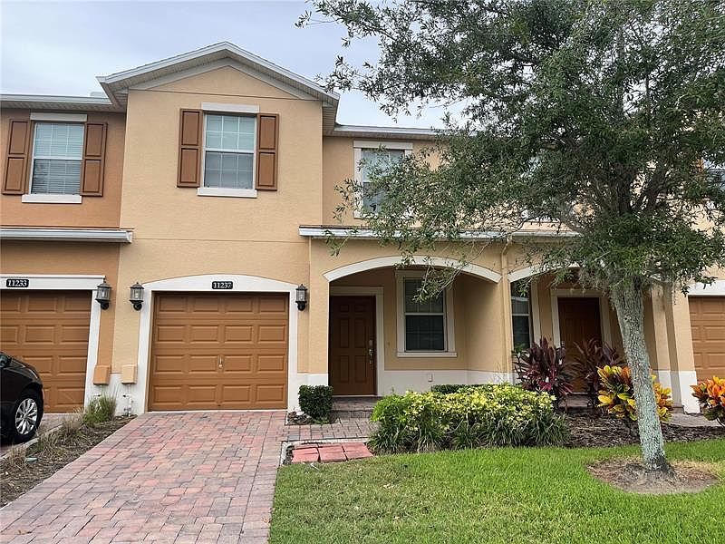 1st image of 11237 Savannah Landing Cir