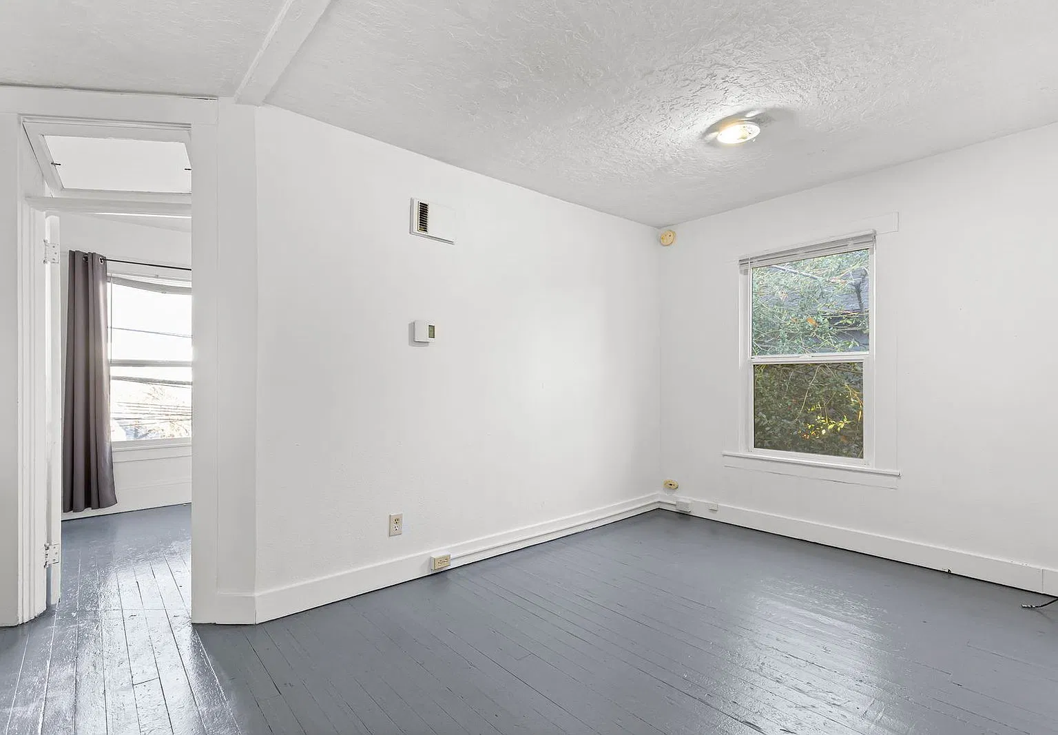 1 bed, 1.0 bath, 500 sqft, $1,225 — Photo 2