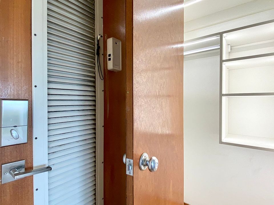 1st image of 1511 Nuuanu Ave #1027