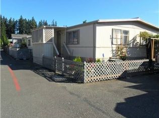 15232 SE 272nd St, Kent, WA 98042