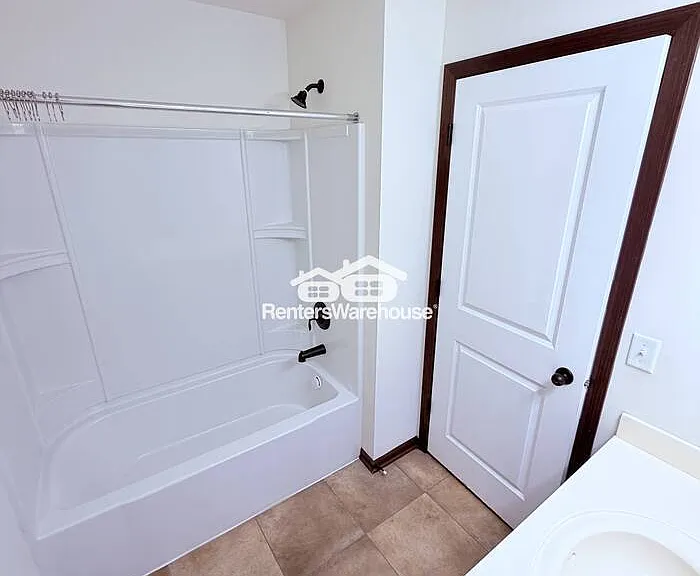 9580 Madison Dr #1 — Photo 12