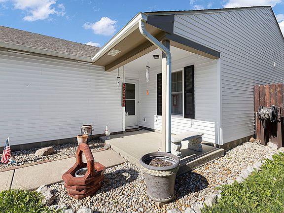 3rd image of 5114 Sandy Forge Dr