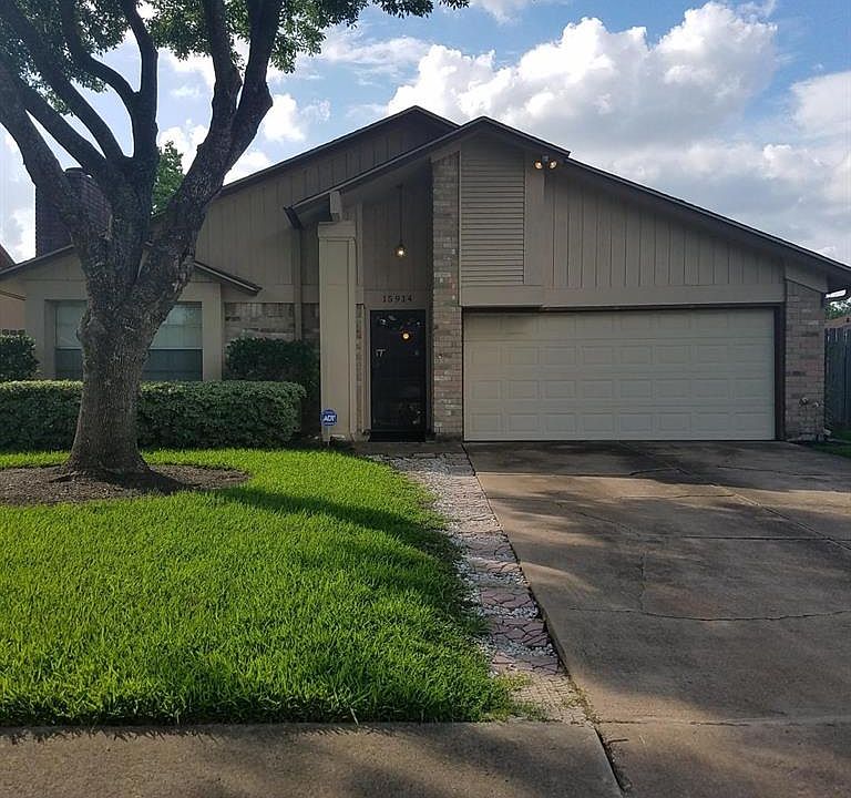 1st image of 15914 Sierra Grande Dr