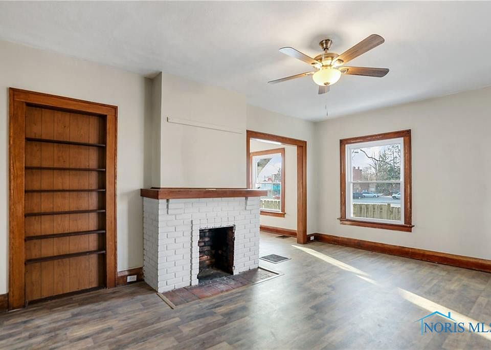 2nd image of 4014 Westway St