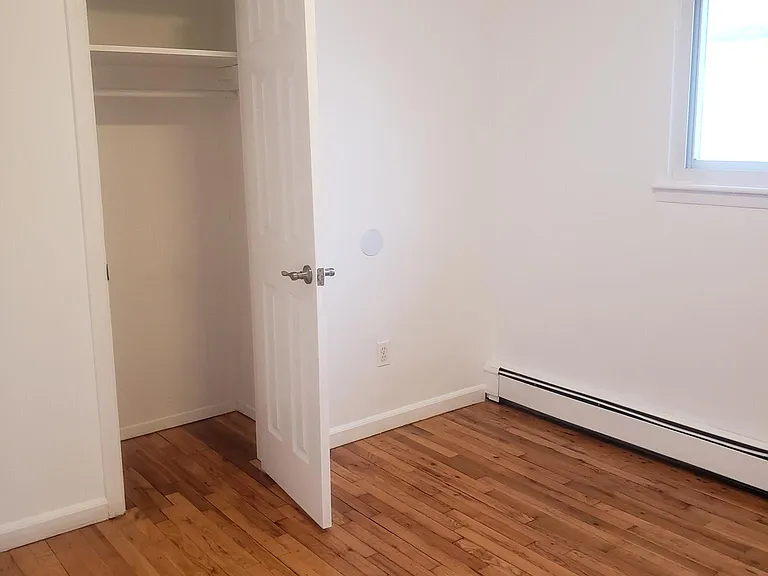 25330 Craft Ave #2 — Photo 11