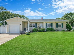 119 Helmig St, Brentwood, NY 11717