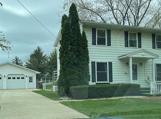 817 W Cass St, Saint Johns, MI 48879