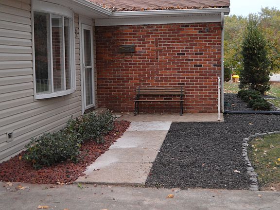 2nd image of 204 Compton Dr
