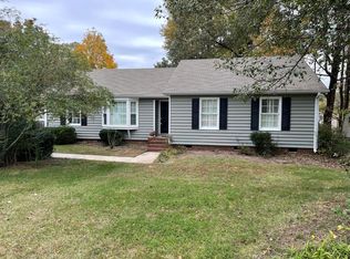 6004 High View Rd, Greensboro, NC 27410