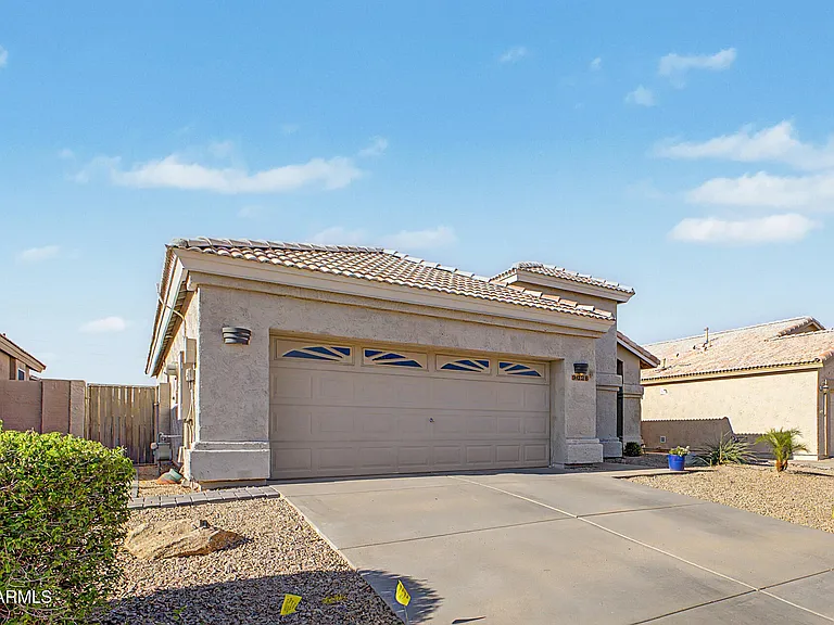 9026 W Escuda Dr — Photo 2