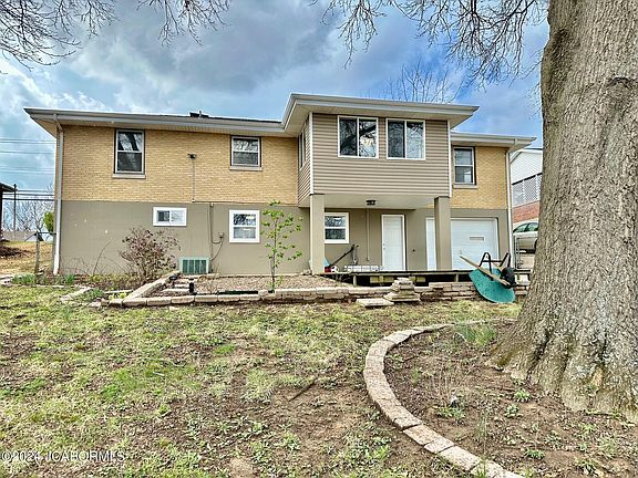 3rd image of 1713 Southwest Blvd