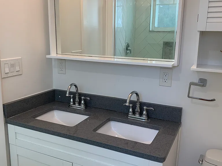 716 Kenyon St NW — Photo 19