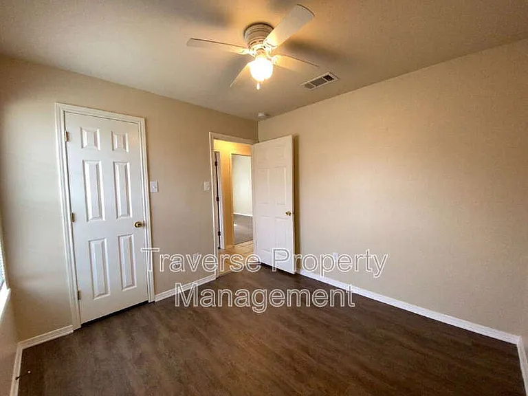 1709 Novella Ct — Photo 12