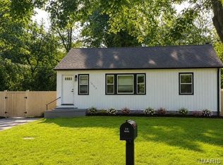 10103 Mayfair Dr, Saint Louis, MO 63136