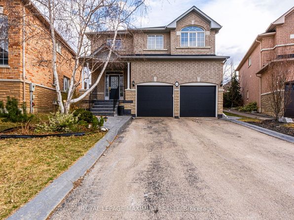 104 Lookout Point Ct, Vaughan, ON L4H 1T9