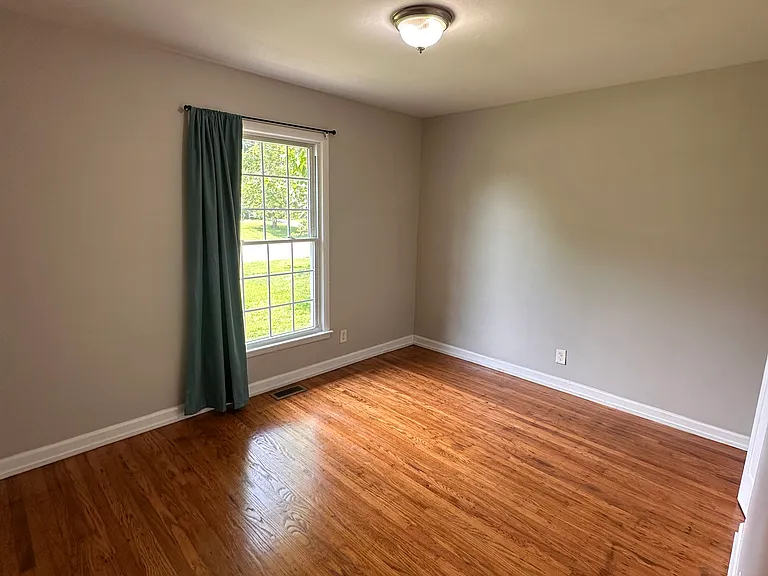 7817 Conifer Dr — Photo 12