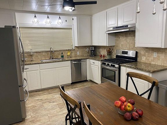 5th image of 550 Munsterman Pl