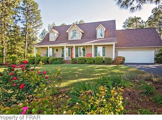 195 Old Tom Morris Rd, Garland, NC 28441