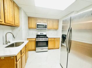 160 Bay 43 St #1F, Brooklyn, NY 11214