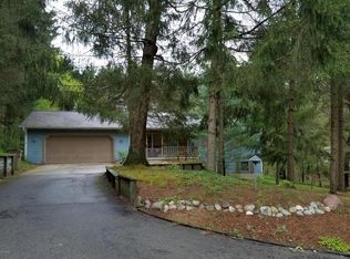 8729 White Fawn Trl NE, Rockford, MI 49341