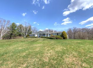 42 Sunset Ln, Washington Depot, CT 06794