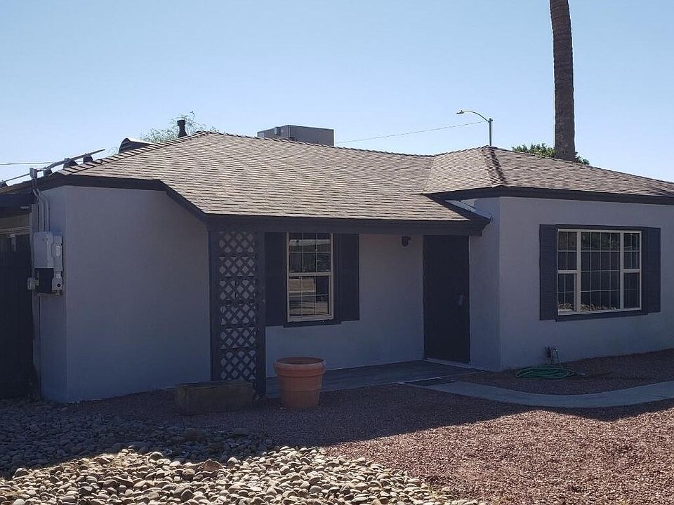 1st image of 105 N Los Robles Dr