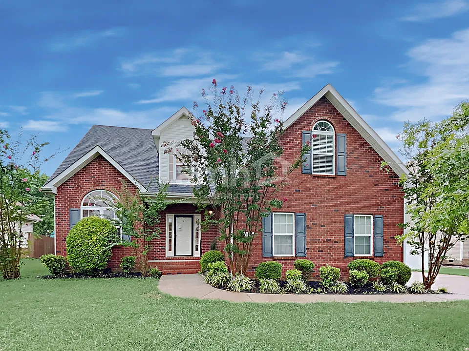 3443 Wellington Pl