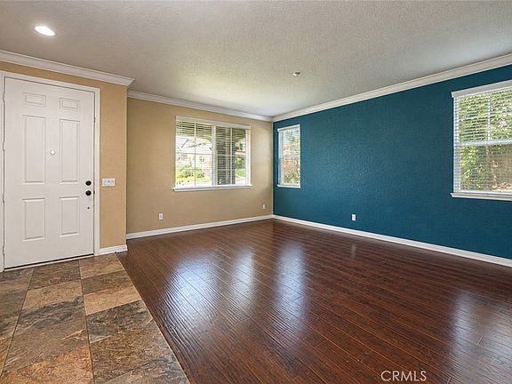 3rd image of 18668 Alderbrook Dr