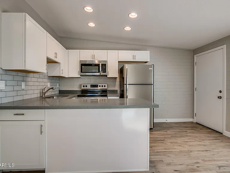 1008 S Mariana St #3 — Photo 6