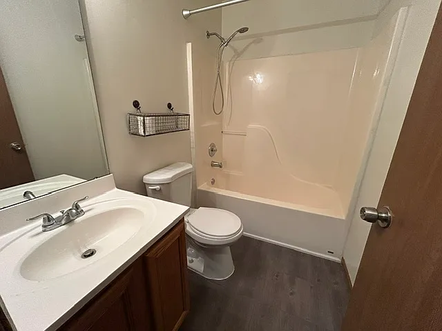 440 Omar Ct — Photo 5