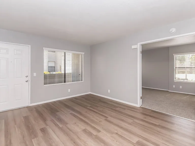 Palm Court Apartment Homes — Photo 32