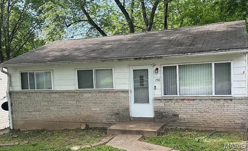 258 Becker Dr