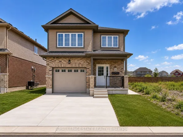 183 Rykert St #B, Saint Catharines, ON L2S 2B5