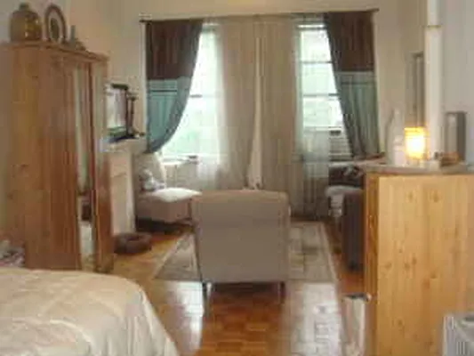 Rented by NextStopNY | media 3