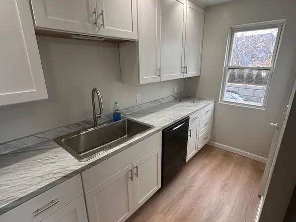 51 Matilda St #1, Providence, RI 02904