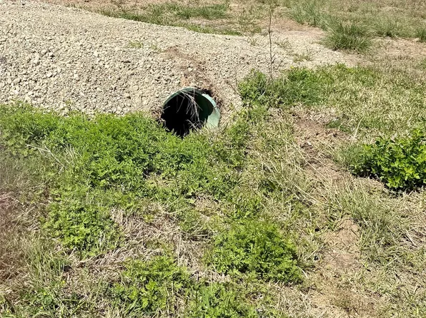 606 Bonita St, Sargent, TX 77414