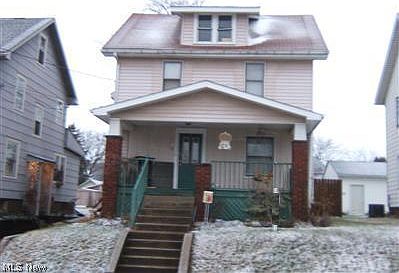 1st image of 209 Mercier St W