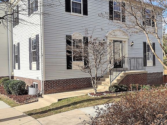 3rd image of 6187 Old Brentford Ct