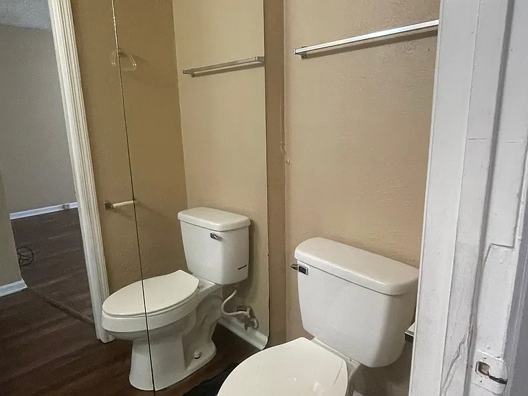 438 Roger Williams Ave — Photo 6